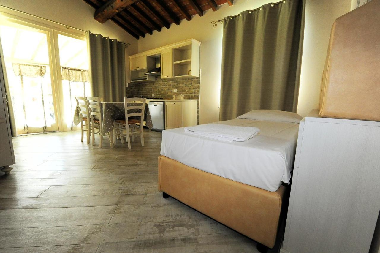 Fattoria Palazzeta - Pet & Family Friendly Aparthotel Cecina  Exterior photo