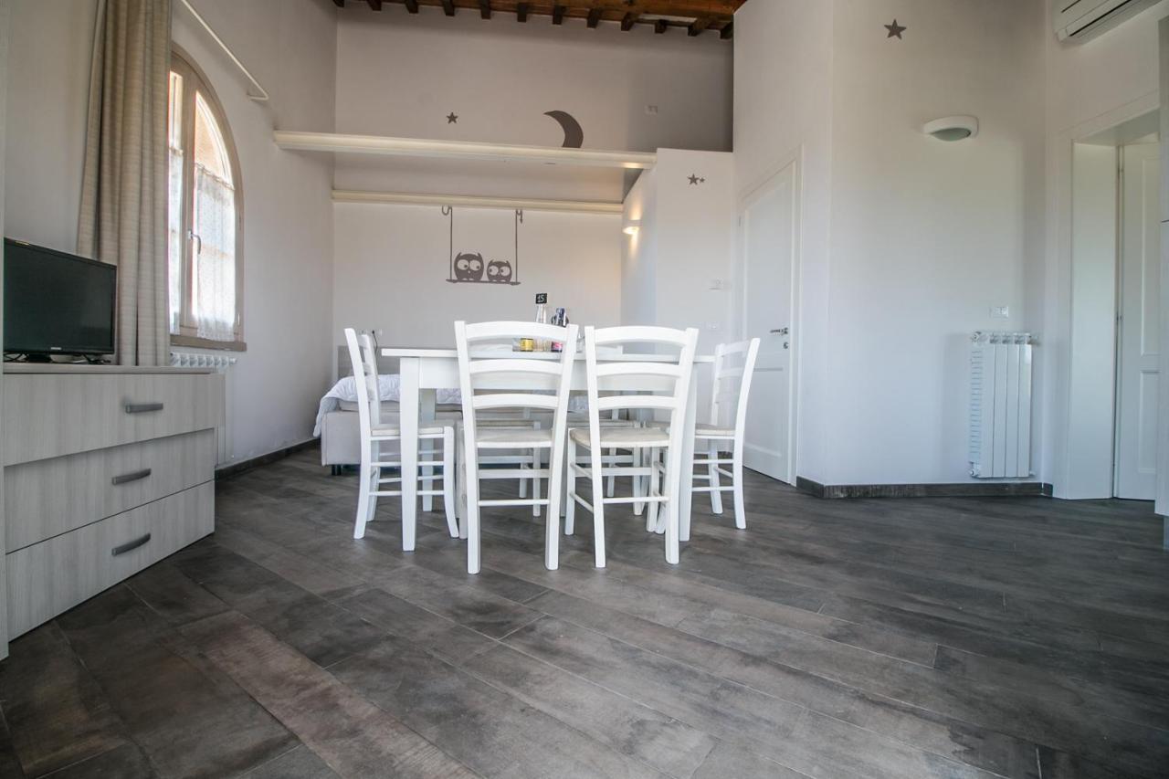 Fattoria Palazzeta - Pet & Family Friendly Aparthotel Cecina  Exterior photo
