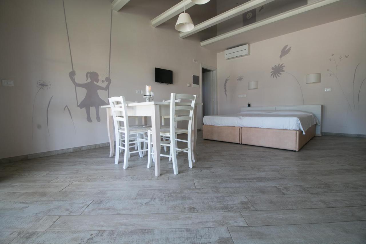 Fattoria Palazzeta - Pet & Family Friendly Aparthotel Cecina  Exterior photo
