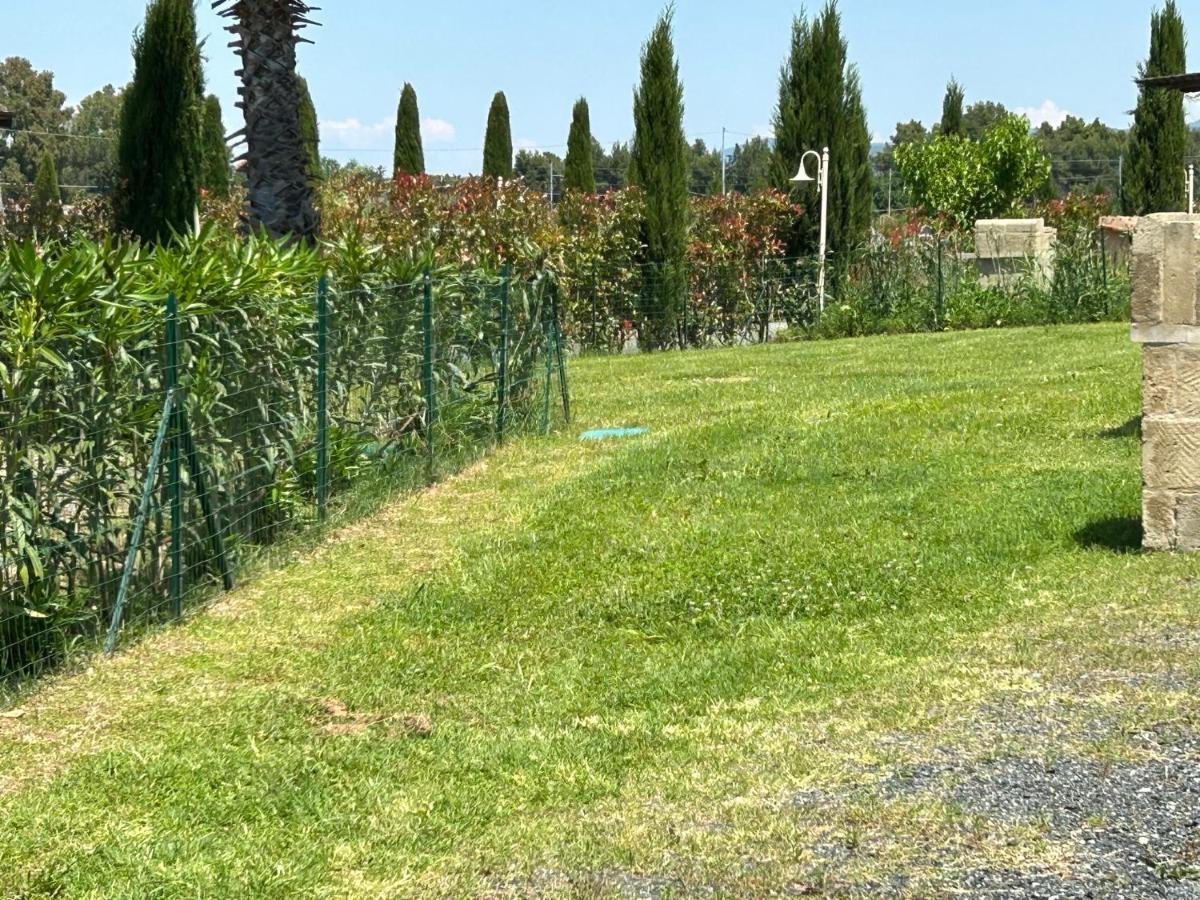 Fattoria Palazzeta - Pet & Family Friendly Aparthotel Cecina  Exterior photo